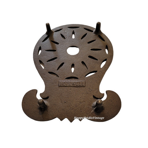 Antique Hopewell Raised Iron Trivet Pot Stand Kitchen Decor Wall Decor - Picture 7 of 8